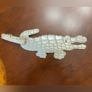 🆕🔥BRAHMIN🔥Vintage Mel Luggage Tag in Pearl - NWOT